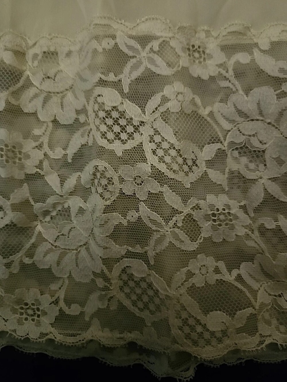 Vintage VANITY FAIR 50s 60s Nylon Yellow SEXY Nightie Slip Nightgown USA 36 - Picture 4 of 9